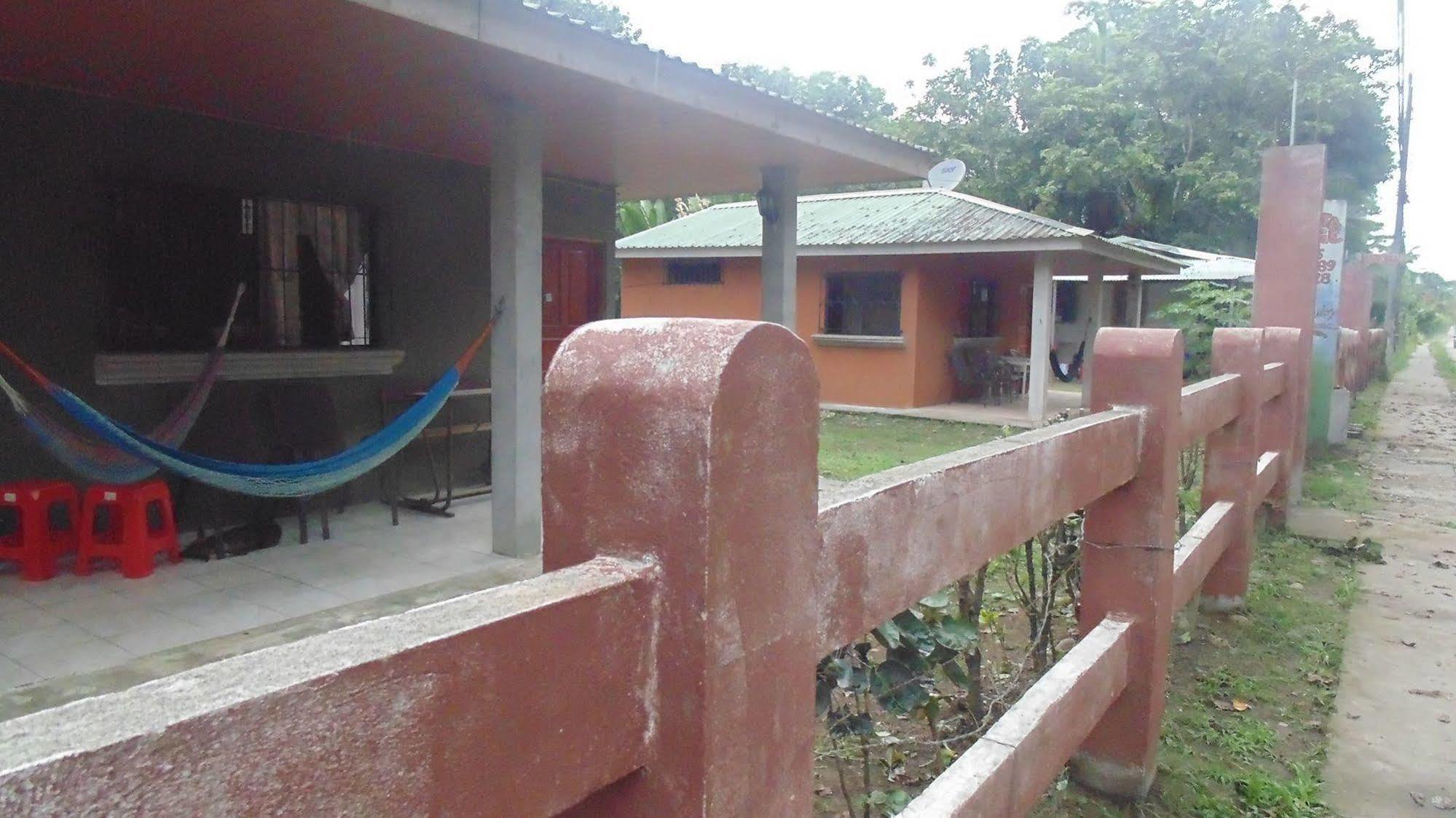 Cahuita Lodge المظهر الخارجي الصورة
